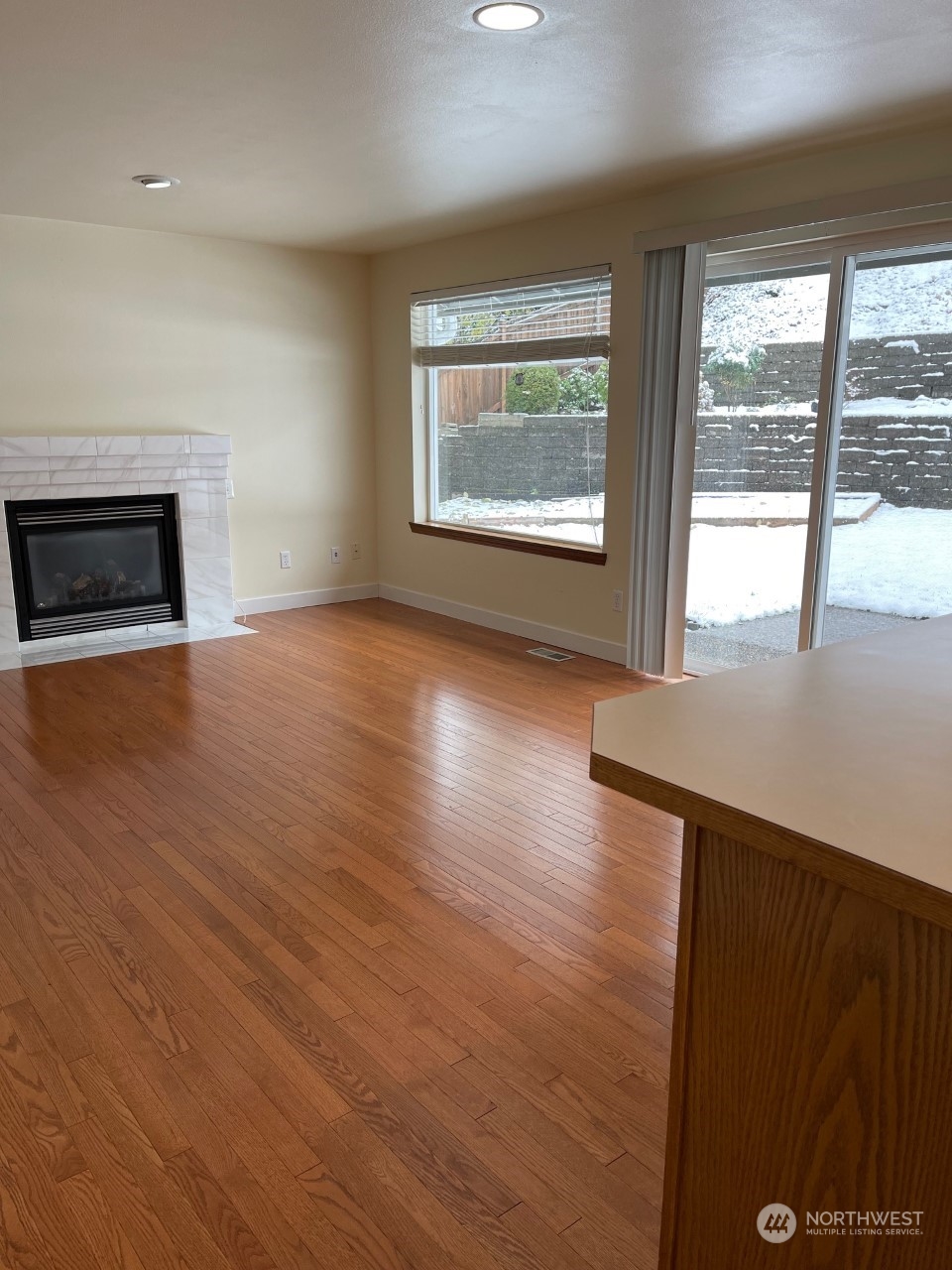 15816 140th Court Southeast Renton, WA 98058 - Photo 17 of 37 Gallery Image 17