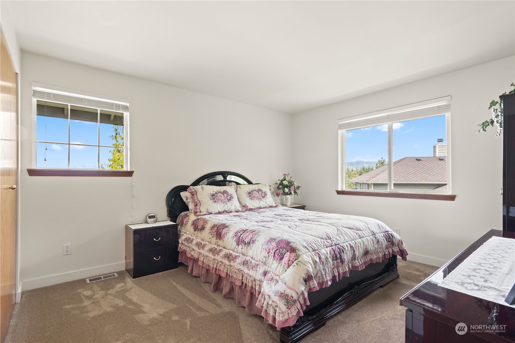15816 140th Court Southeast Renton, WA 98058 - Photo 26 of 37 Gallery Image 26