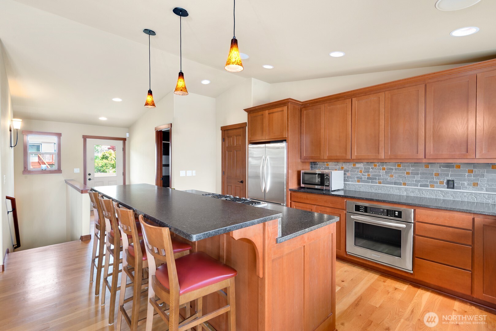 205 Butte Road Chelan, WA 98816 - Photo 4 of 37 Gallery Image 4