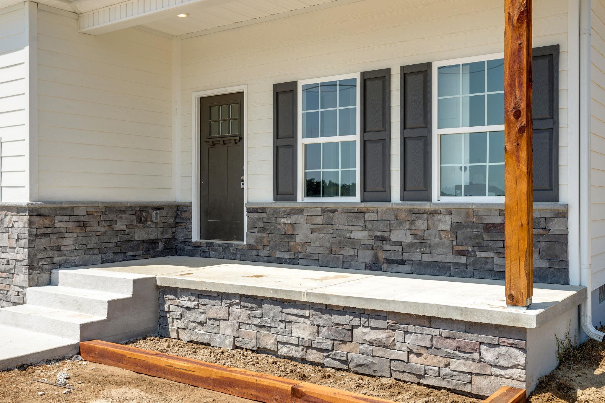 4 Pine Bluff Road Winchester, TN 37398 - Photo 3 of 30 Gallery Image 3