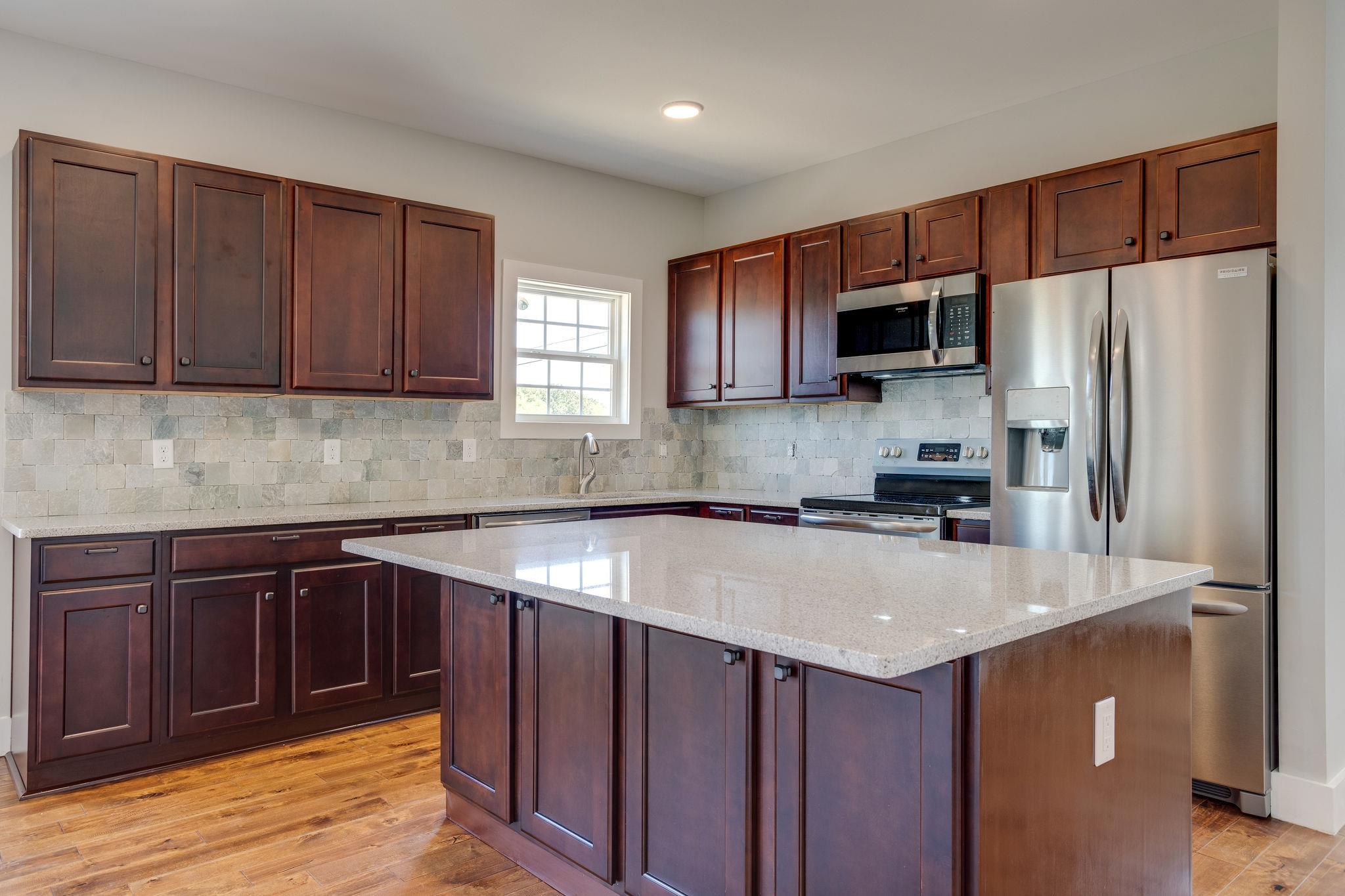 4 Pine Bluff Road Winchester, TN 37398 - Photo 6 of 30 Gallery Image 6