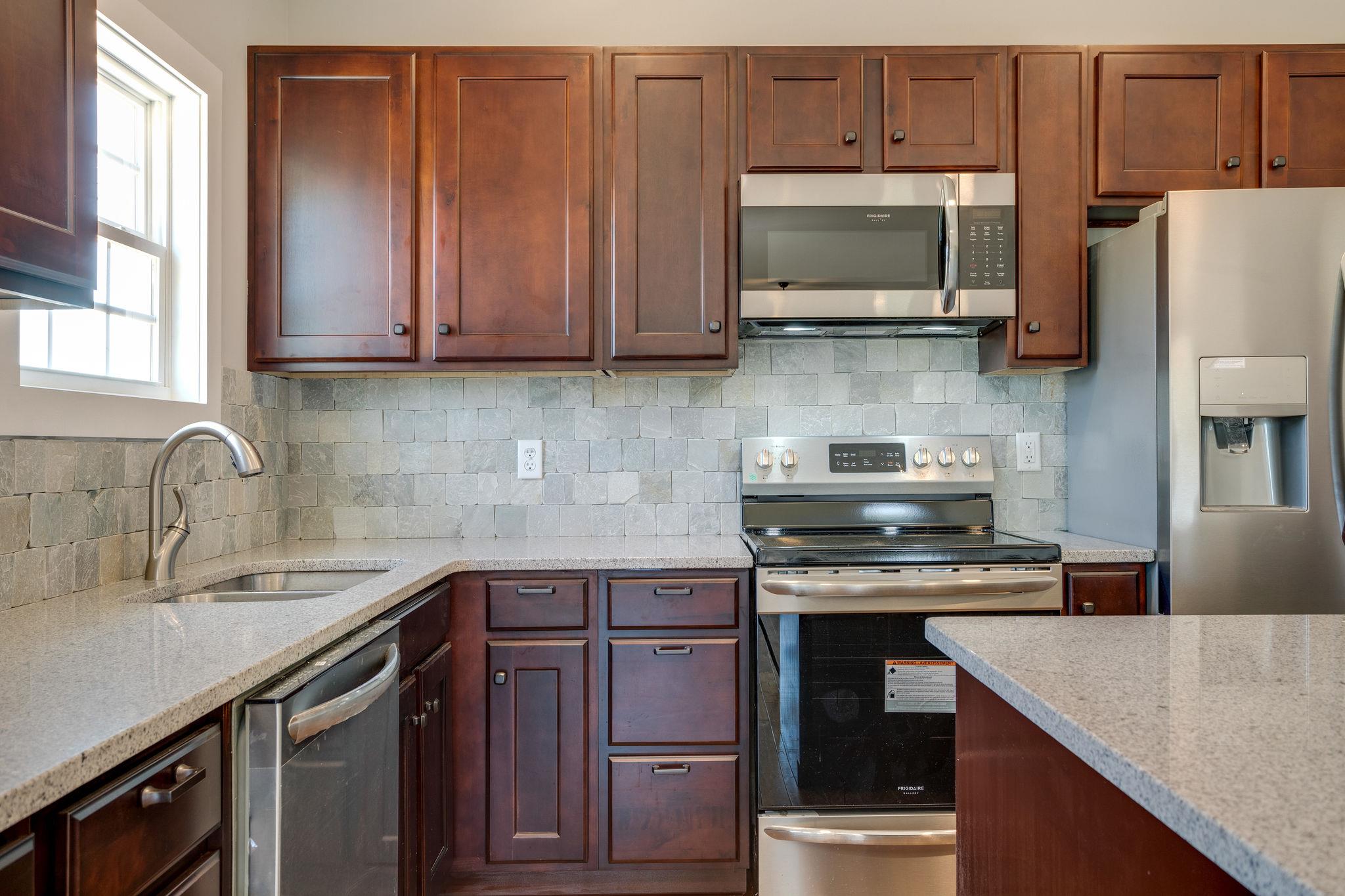 4 Pine Bluff Road Winchester, TN 37398 - Photo 7 of 30 Gallery Image 7