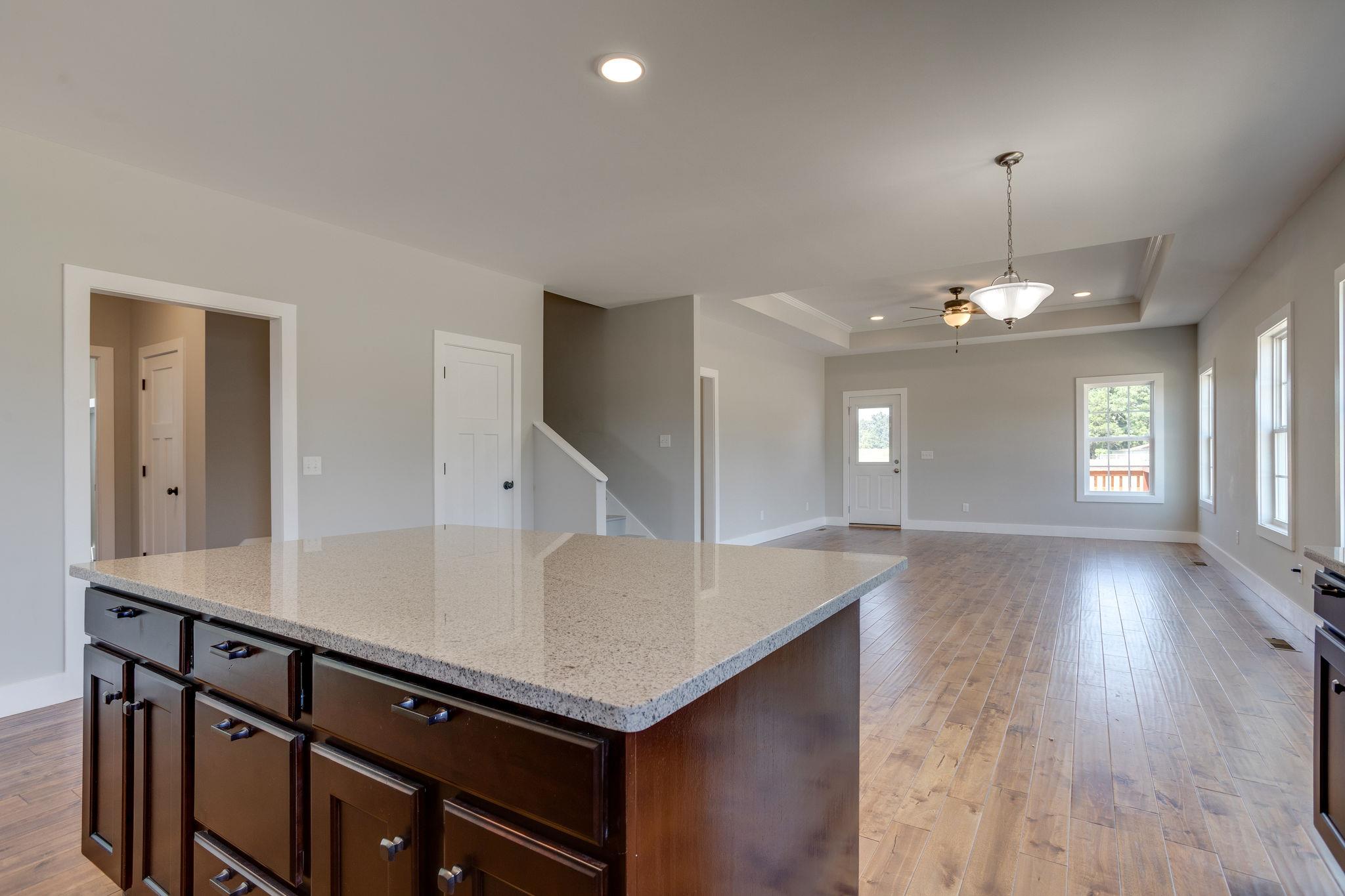 4 Pine Bluff Road Winchester, TN 37398 - Photo 8 of 30 Gallery Image 8