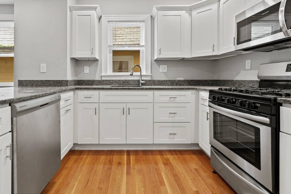 16 Clifton Street, Unit 2 Boston, MA 02119 - Photo 1 of 4