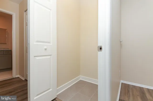 $289,999 | 463 Old Forge Crossing, Unit 463, Devon, PA 19333