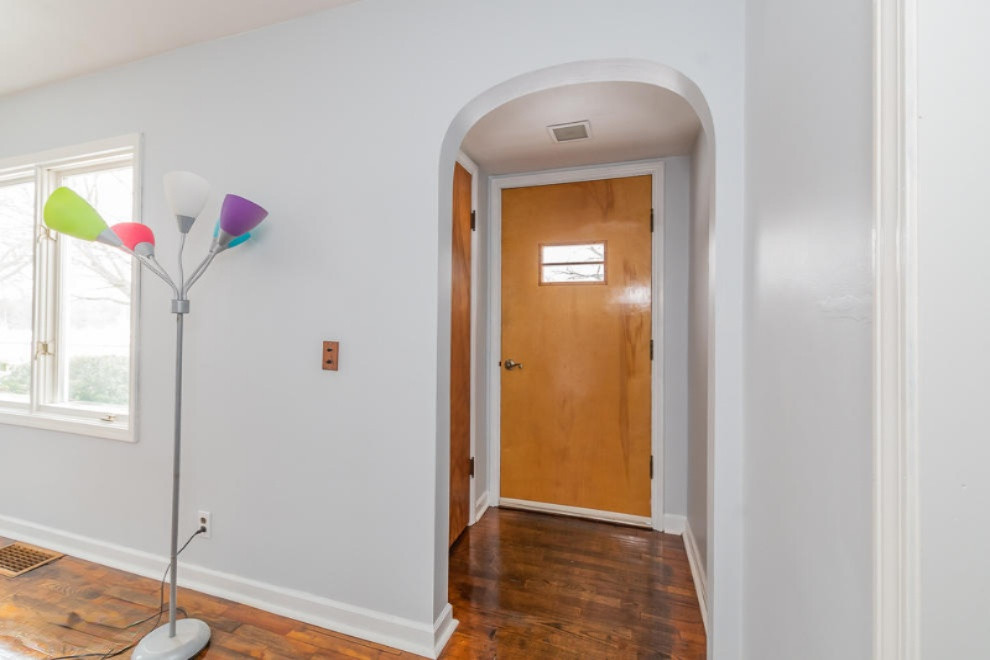 1104 Miller Road Kalamazoo, MI 49001 - Photo 17 of 31 RN5_8975