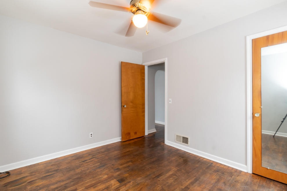 1104 Miller Road Kalamazoo, MI 49001 - Photo 20 of 31 RN5_8961