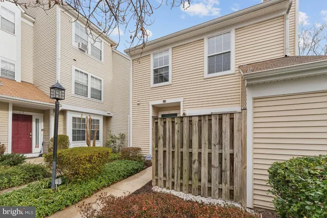 $359,990 | 13 Ohara Court, Olney, MD 20832