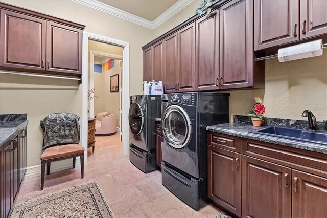 $3,950,000 | 3657 Tropicaire Boulevard, North Port, FL 34286