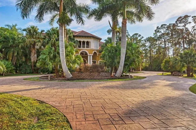 $3,950,000 | 3657 Tropicaire Boulevard, North Port, FL 34286