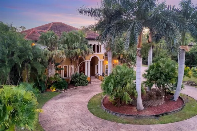$3,950,000 | 3657 Tropicaire Boulevard, North Port, FL 34286