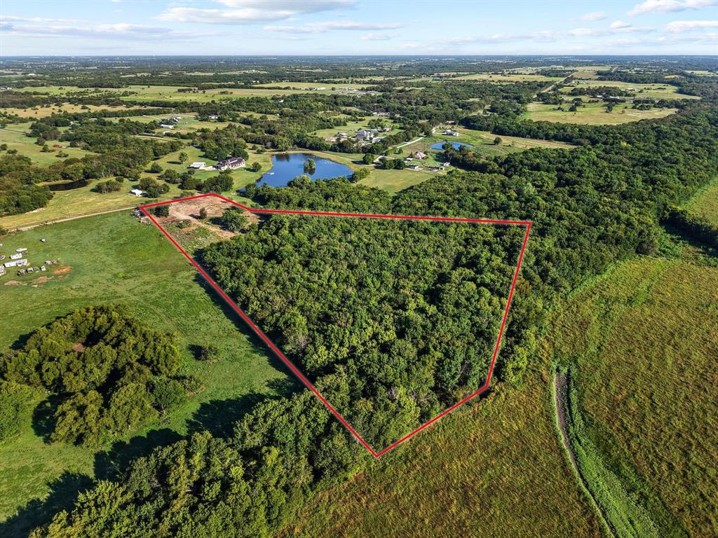 8194 Private Road 5406 Blue Ridge, TX 75424 - Photo 4 of 8 a view of city with ocean