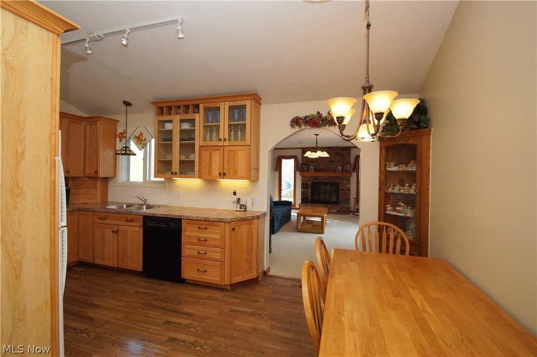 11220 Thwing Road Chardon, OH 44024 - Photo 13 of 31 Gallery Image 13