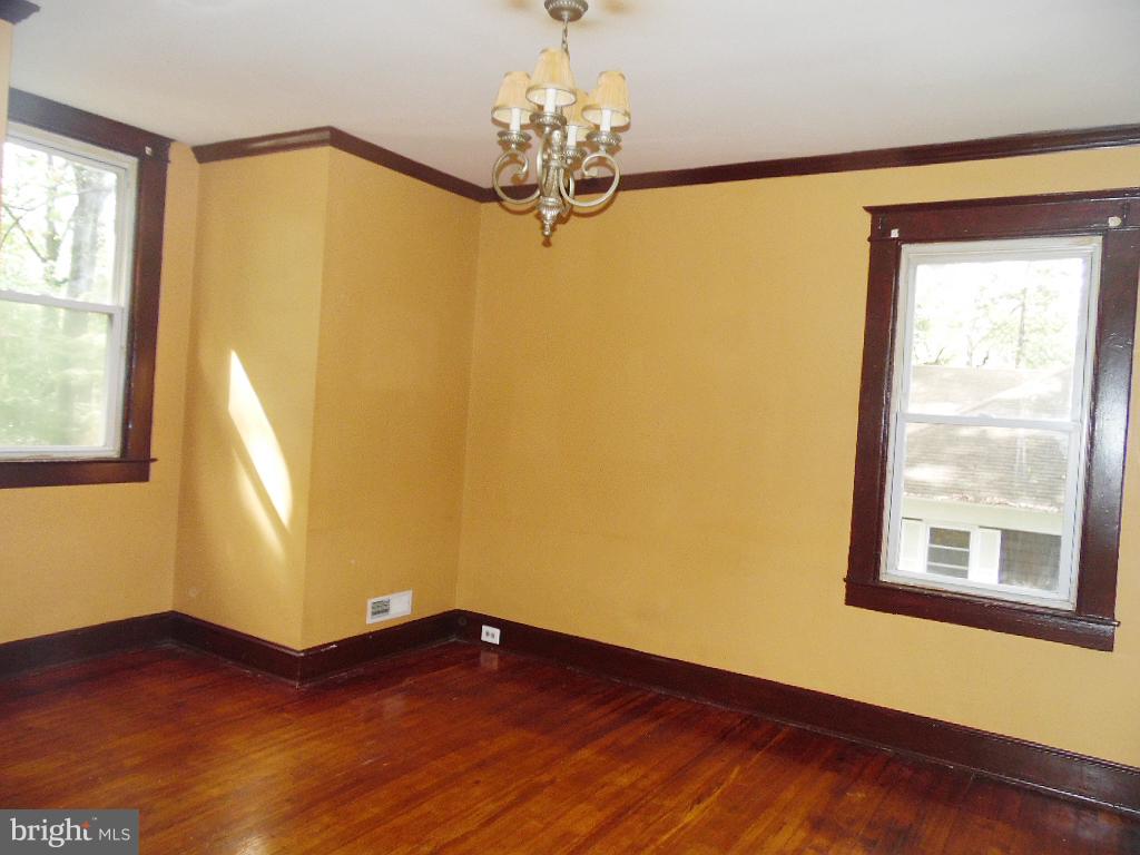 2803 Lawina Road Baltimore, MD 21216 - Photo 12 of 16 interior