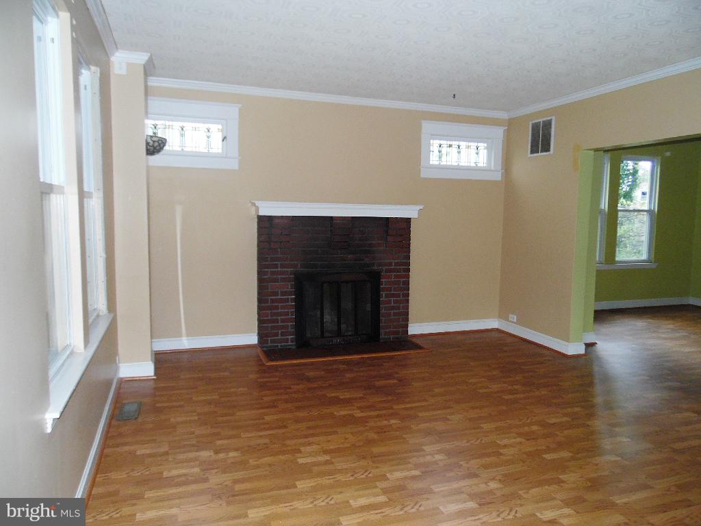 2803 Lawina Road Baltimore, MD 21216 - Photo 3 of 16 interior