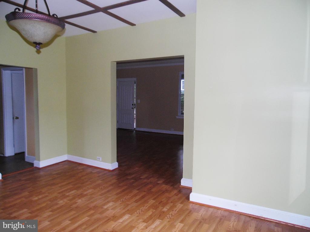 2803 Lawina Road Baltimore, MD 21216 - Photo 5 of 16 interior