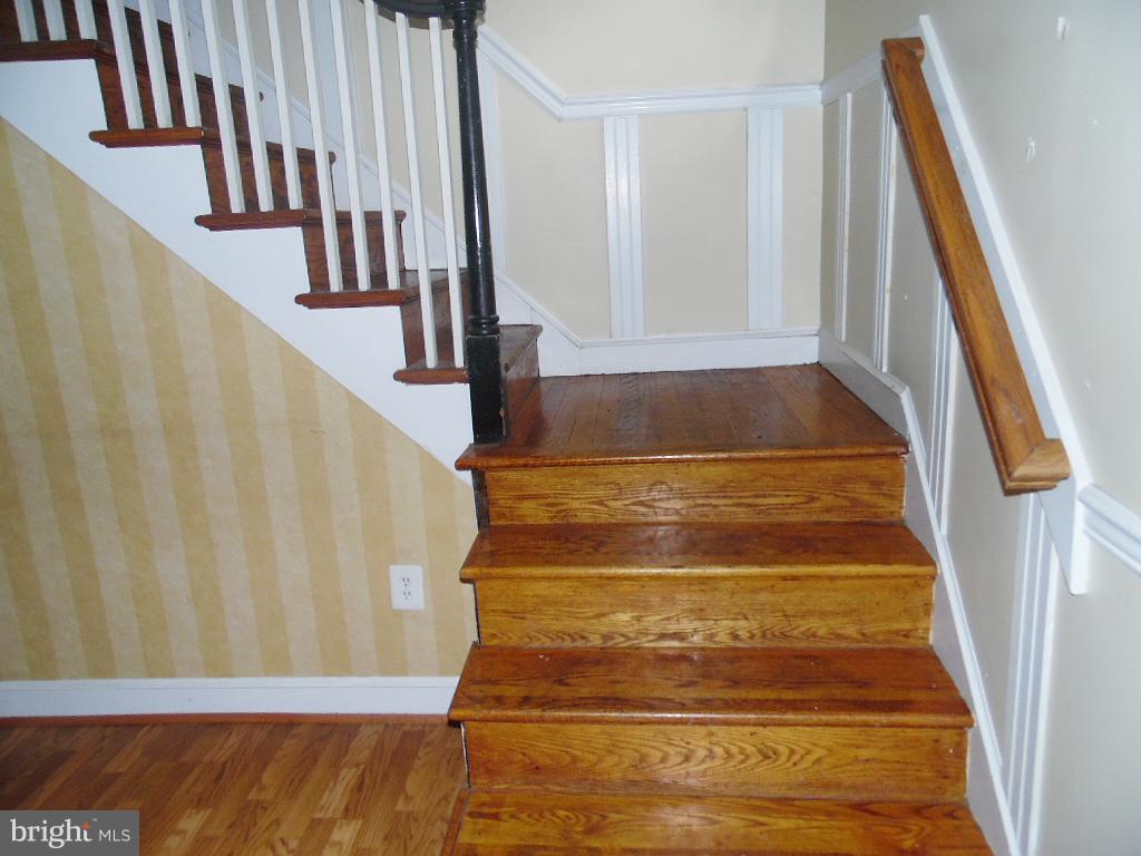 2803 Lawina Road Baltimore, MD 21216 - Photo 8 of 16 interior