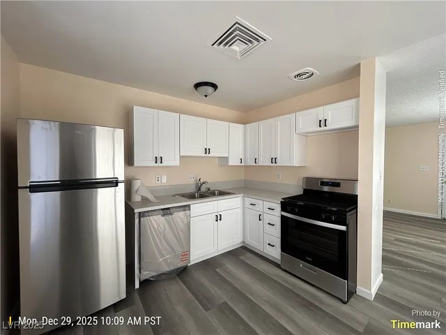 $1,699 | 4467 Pinegrove Street, Las Vegas, NV 89147