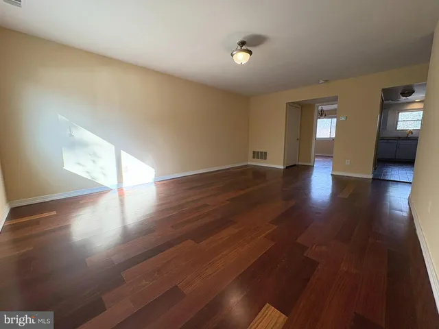 $1,500 | 6317 Pearce Avenue, Baltimore, MD 21215