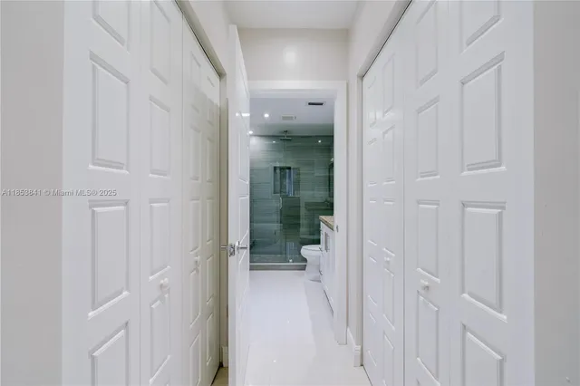 $2,575 | 2450 Northeast 135th Street, Unit 1001, North Miami, FL 33181