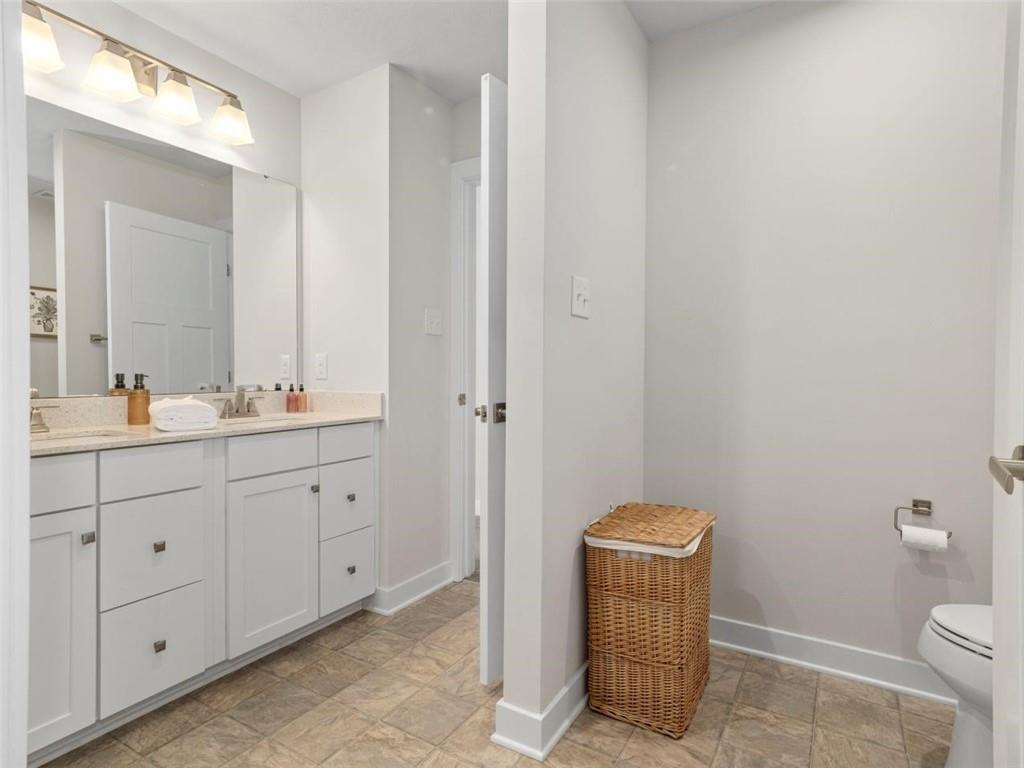 200 Keystone Crossing Clinton, PA 15026 - Photo 21 of 45 Gallery Image 21