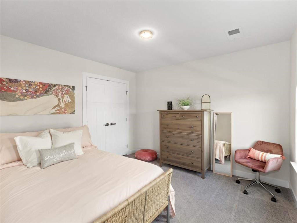 200 Keystone Crossing Clinton, PA 15026 - Photo 23 of 45 Gallery Image 23