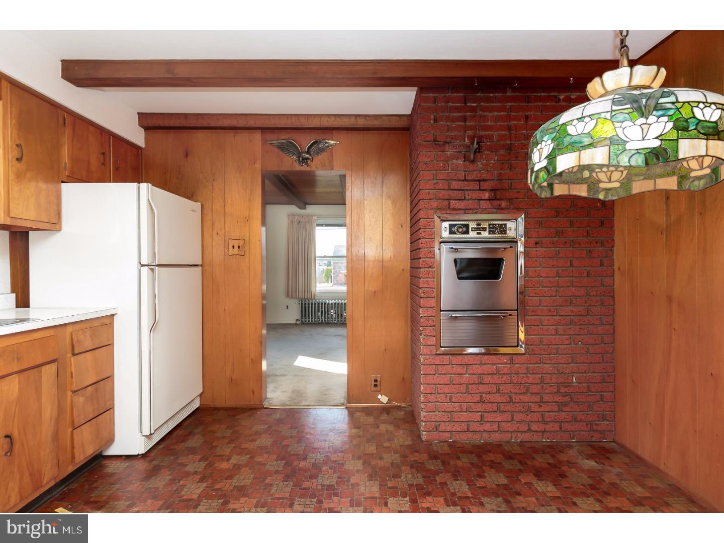 733 North Forklanding Road Maple Shade, NJ 08052 - Photo 10 of 25 Kitchen