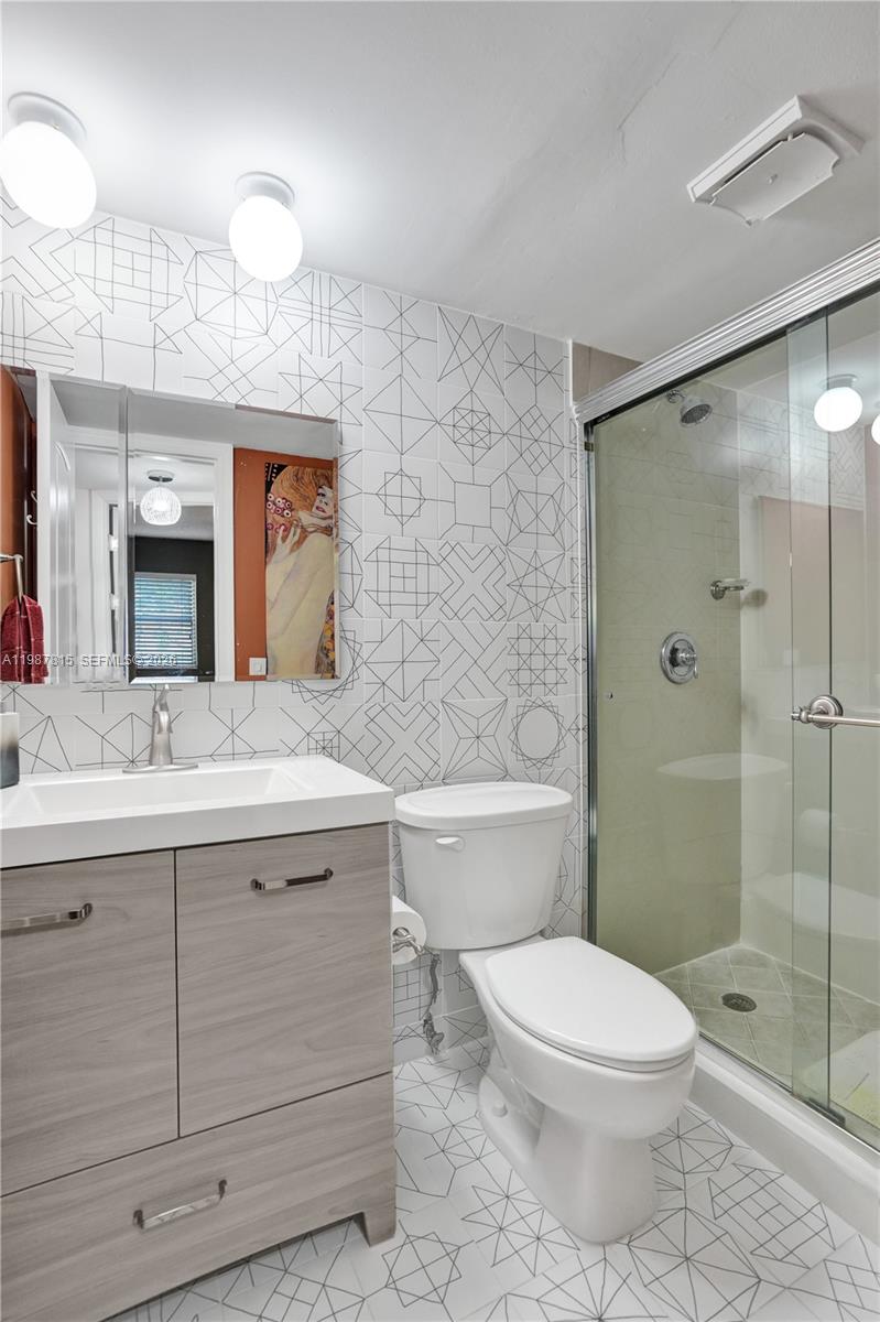 2780 North Pine Island Road, Unit 112 Sunrise, FL 33322 - Photo 25 of 51