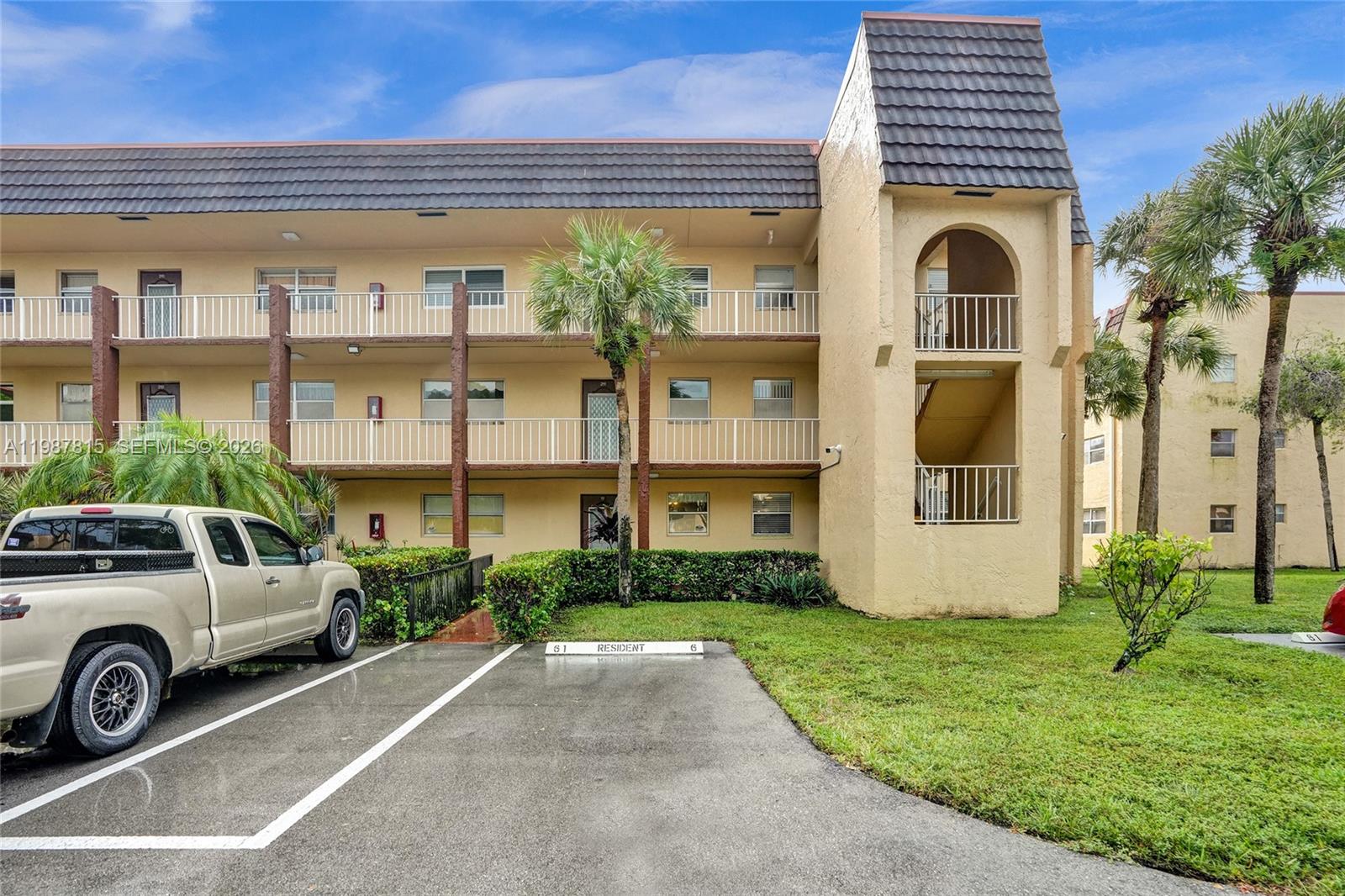 2780 North Pine Island Road, Unit 112 Sunrise, FL 33322 - Photo 3 of 51