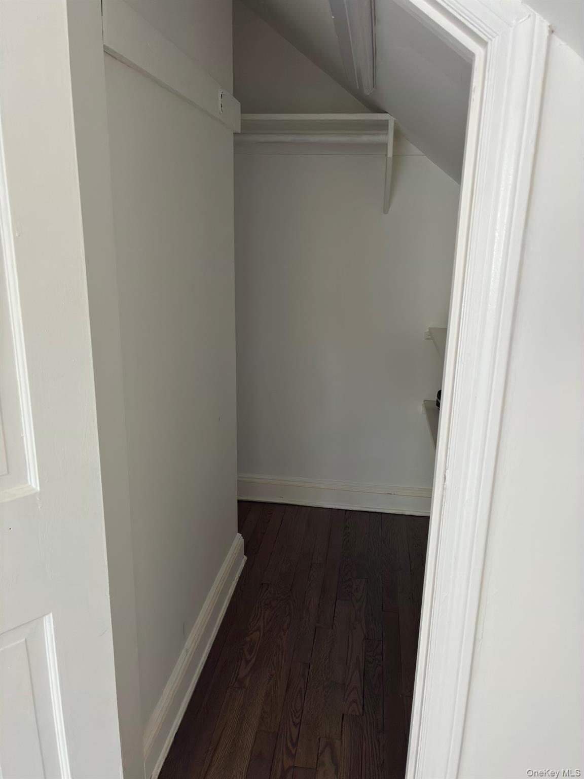 10 Ridge Road Williston Park, NY 11596 - Photo 18 of 26