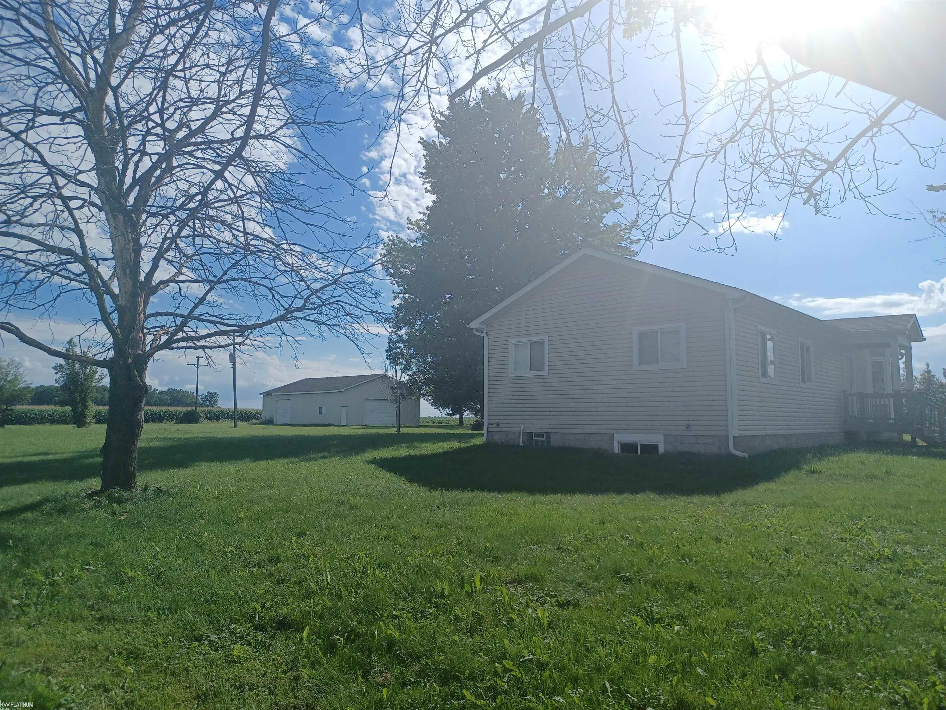 31850 Weber Road Richmond, MI 48062 - Photo 8 of 42 50087009-7.JPG