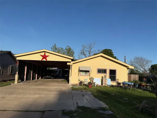 $240,000 | 921 Francis Drive, Pasadena, TX 77506