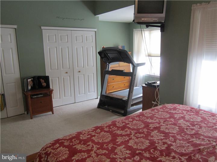80 Trafalgar Road Doylestown, PA 18901 - Photo 10 of 24 Bedroom - Main
