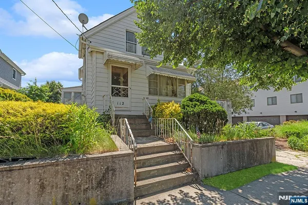 $374,888 | 112 Page Avenue, Lyndhurst, NJ 07071