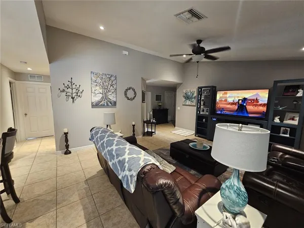 $2,250 | 1206 Trafalgar Parkway, Cape Coral, FL 33991