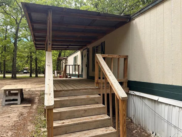 $1,200 | 1300 Red Hawk Bay Drive, West Tawakoni, TX 75474