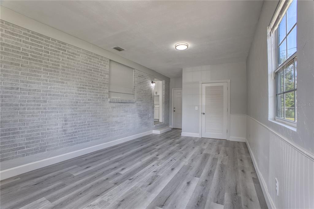 102 Amigos Road DeBary, FL 32713 - Photo 16 of 45