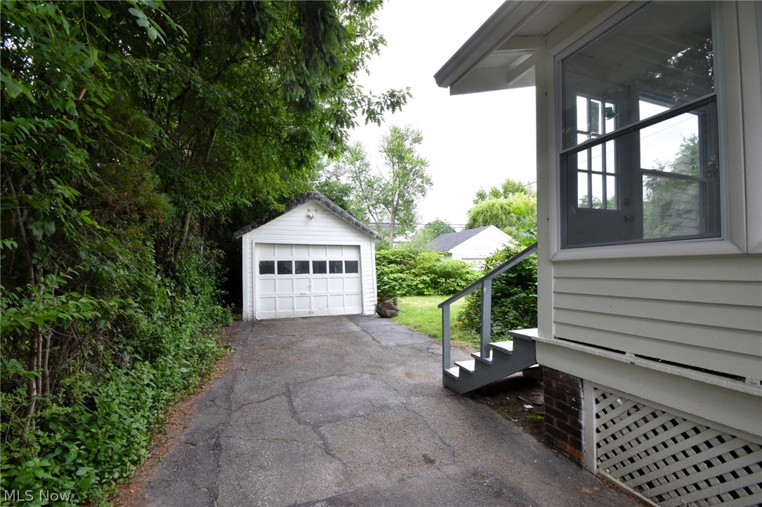 3278 East Overlook Road Cleveland Heights, OH 44118 - Photo 44 of 45
