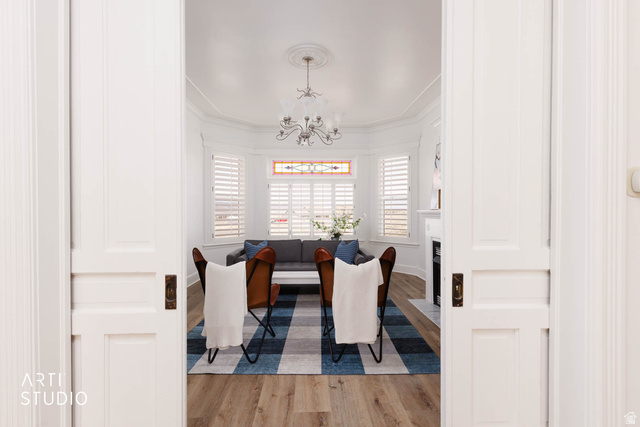 1331 South Lowry Hl Road Manti, UT 84642 - Photo 19 of 56 Great Room featuring original pocket doors.