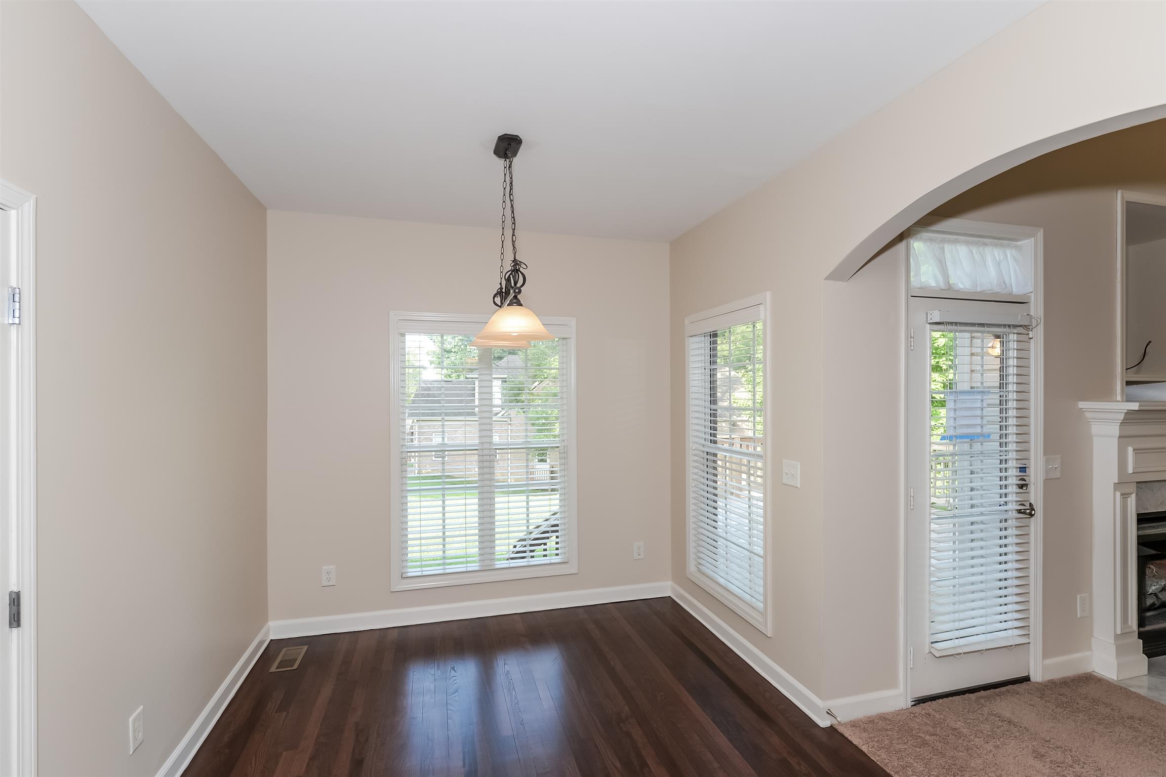 127 Ridgeview Trace Hendersonville, TN 37075 - Photo 3 of 25 Gallery Image 3