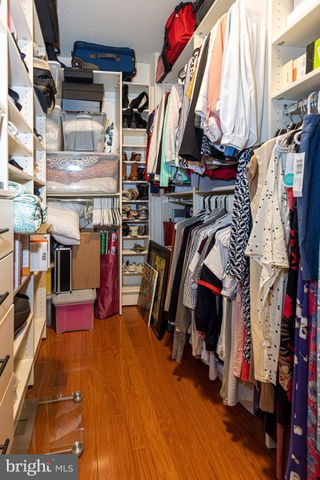 $720,000 | 400 Madison Street, Unit 203, Alexandria, VA 22314