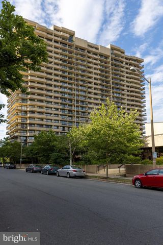 $720,000 | 400 Madison Street, Unit 203, Alexandria, VA 22314