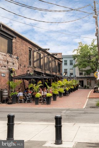 $720,000 | 400 Madison Street, Unit 203, Alexandria, VA 22314