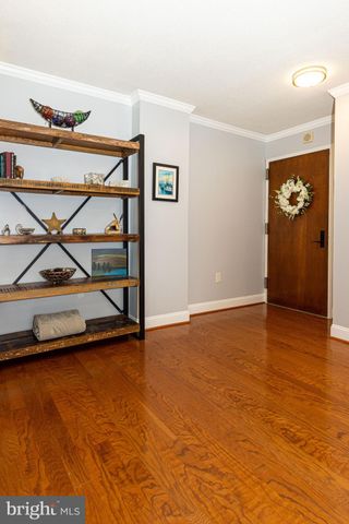 $720,000 | 400 Madison Street, Unit 203, Alexandria, VA 22314