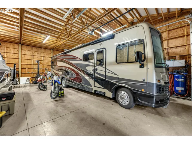 a view of a car garage