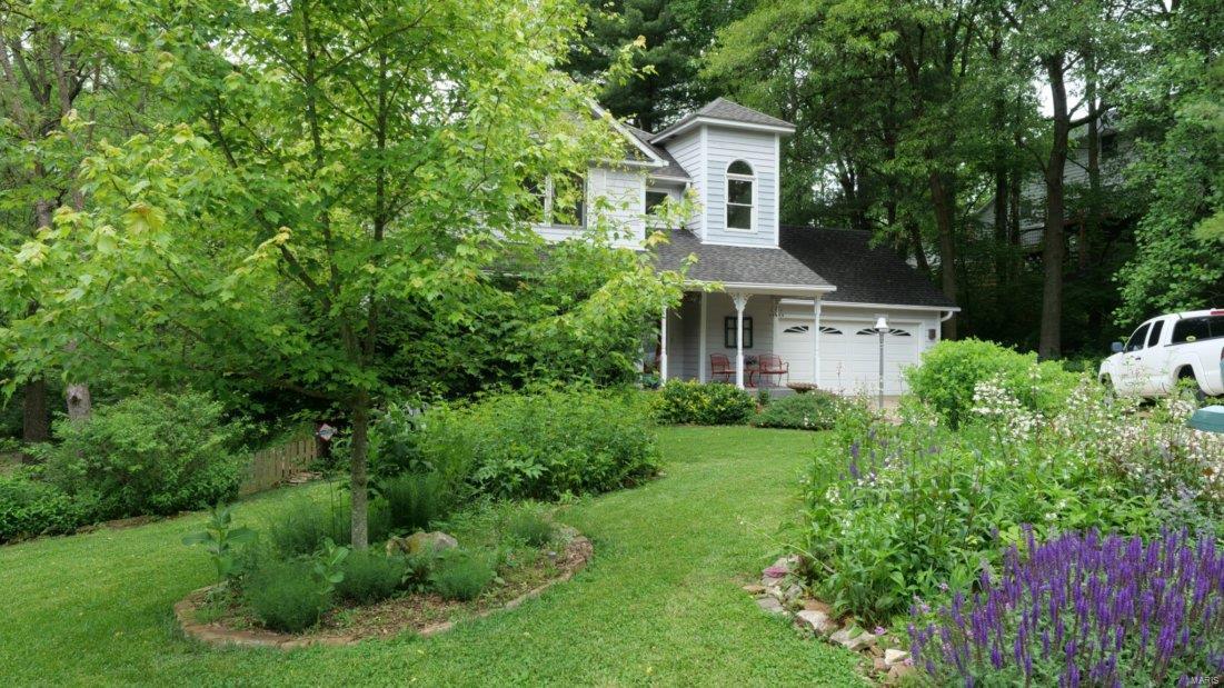1989 Banyan Tree Road Collinsville, IL 62234 - Photo 2 of 34 Gallery Image 2