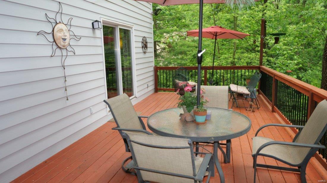 1989 Banyan Tree Road Collinsville, IL 62234 - Photo 11 of 34 Gallery Image 11