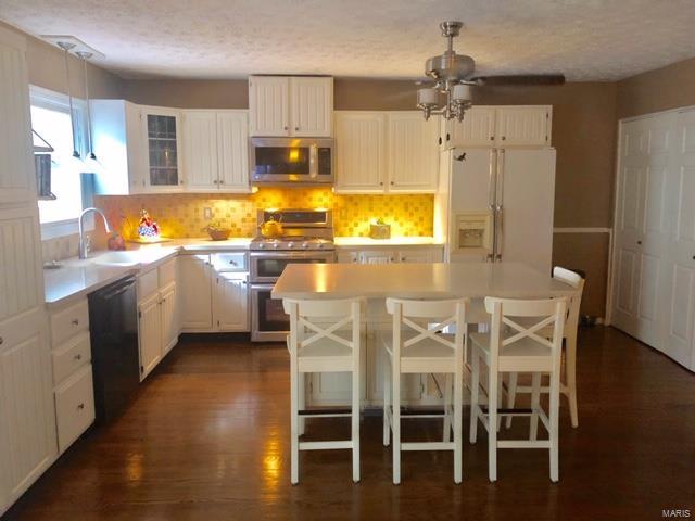 1989 Banyan Tree Road Collinsville, IL 62234 - Photo 14 of 34 Gallery Image 14