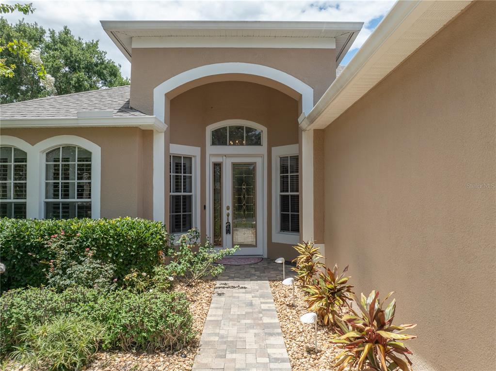 11610 Grove Arcade Drive Riverview, FL 33569 - Photo 3 of 35