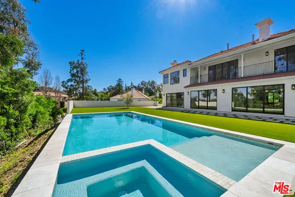 $40,000 | 12001 Crest Court, Beverly Hills, CA 90210